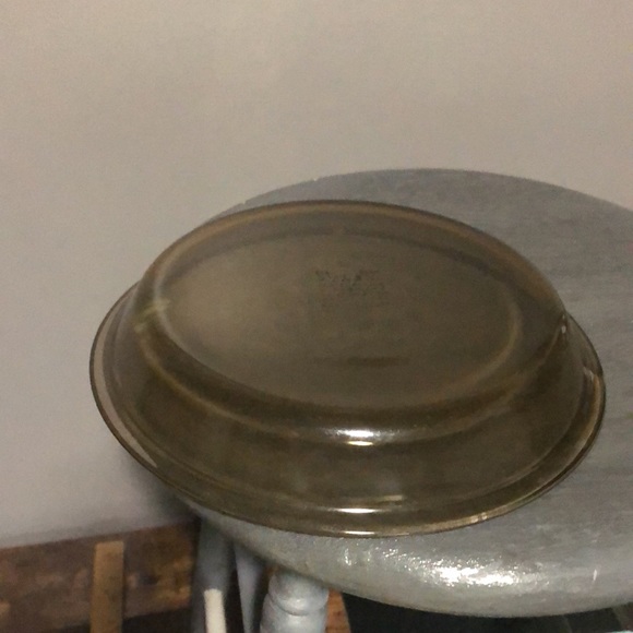 Vintage Pyrex brown pie plate 209 - Picture 5 of 6